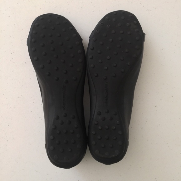 Solesenseability Black Patent Cap Ballet Flats 6 - Picture 10 of 16